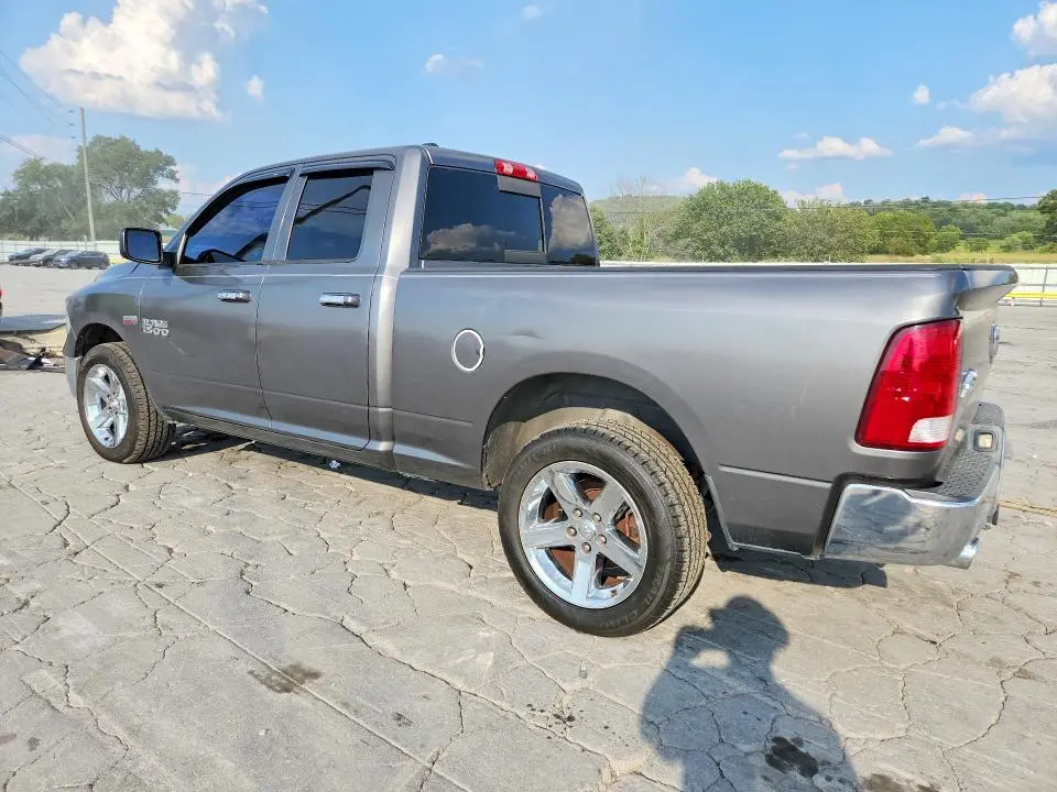 2013 RAM 1500 SLT  