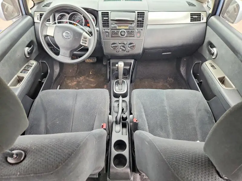 2011 NISSAN VERSA 1.8 S  