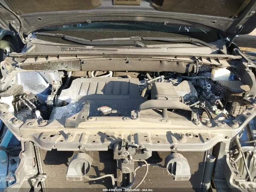 2016 TOYOTA HIGHLANDER XLE V6