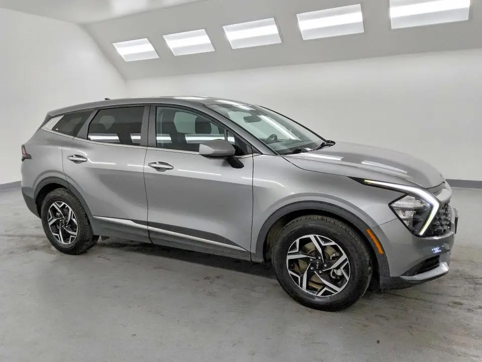 2023 KIA SPORTAGE LX  