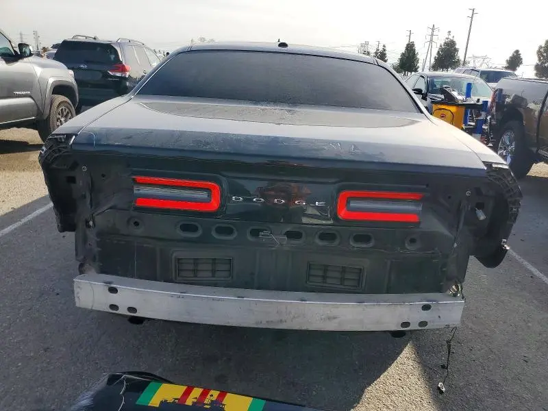 2016 DODGE CHALLENGER SXT  