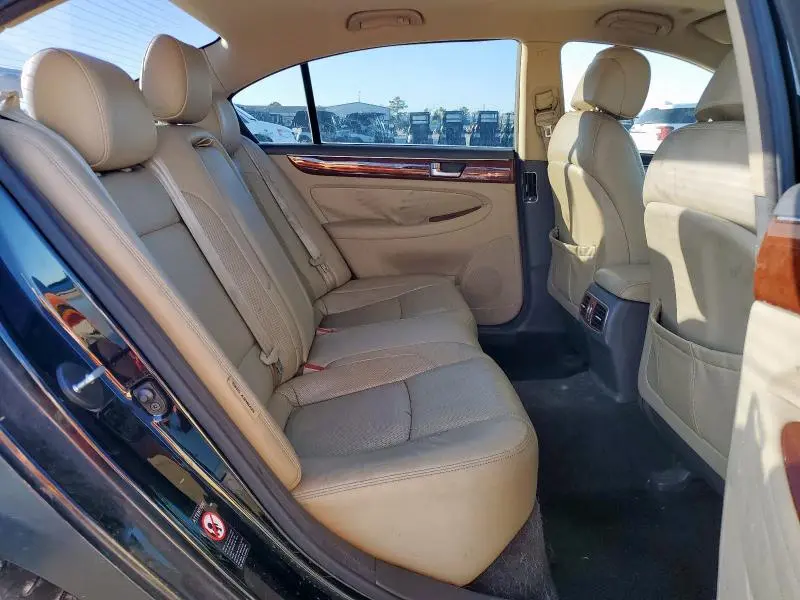 2013 HYUNDAI GENESIS 3.8L  