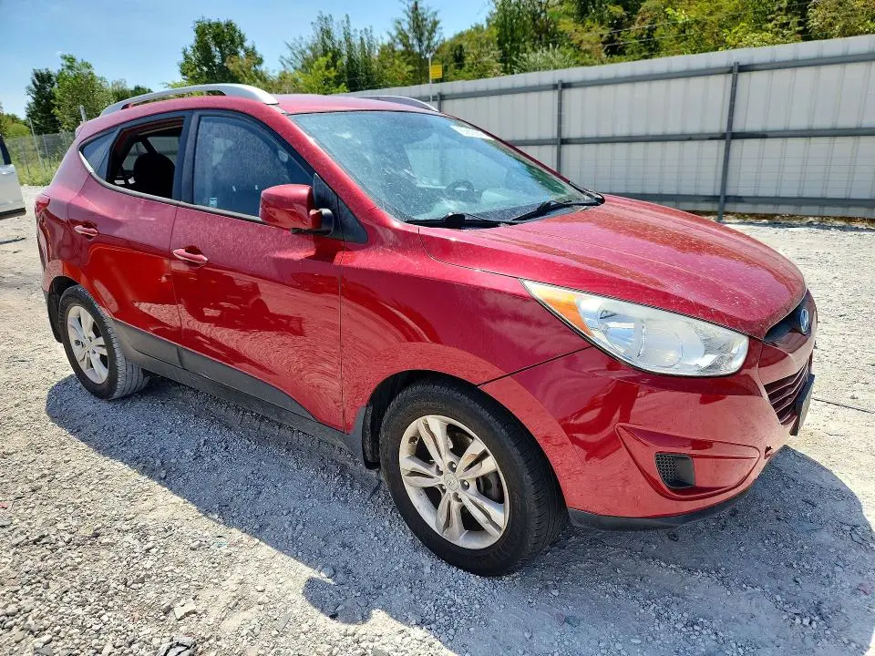 2011 HYUNDAI TUCSON GLS  