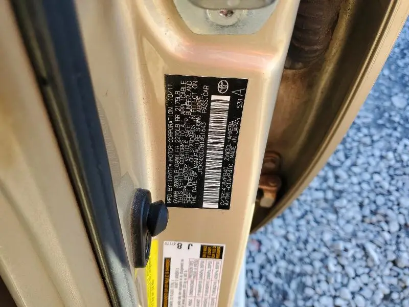2011 TOYOTA PRIUS   