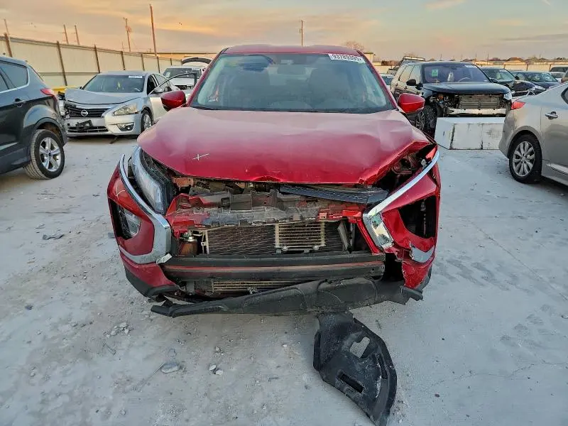 2024 MITSUBISHI ECLIPSE CROSS ES  