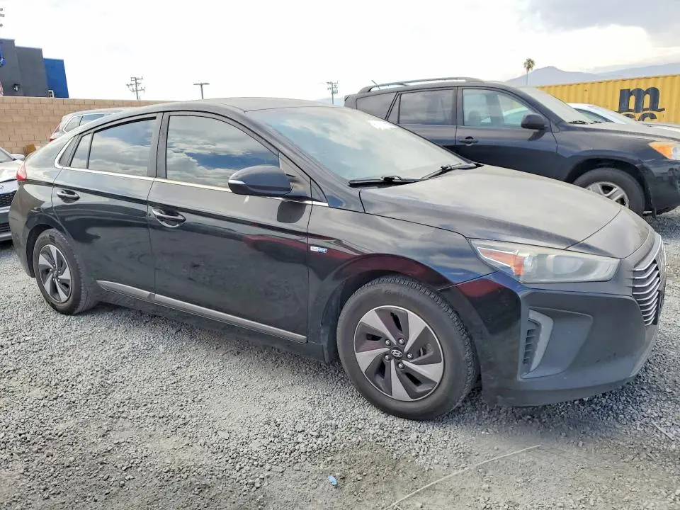 2019 HYUNDAI IONIQ SEL  