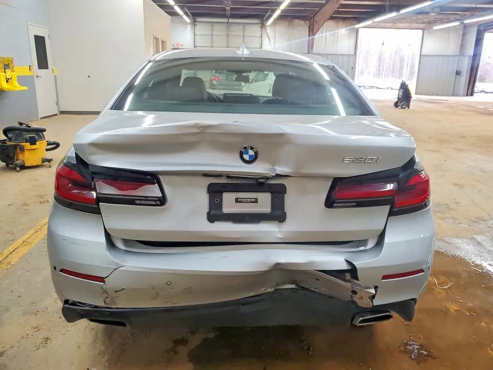 2021 BMW 530 I  