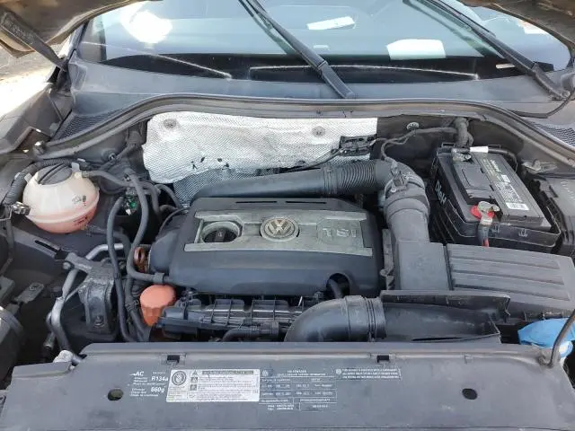 2010 VOLKSWAGEN TIGUAN SE  