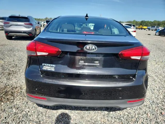 2018 KIA FORTE LX  
