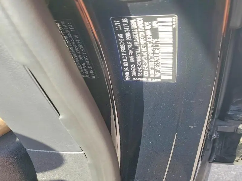 2018 PORSCHE CAYENNE S  