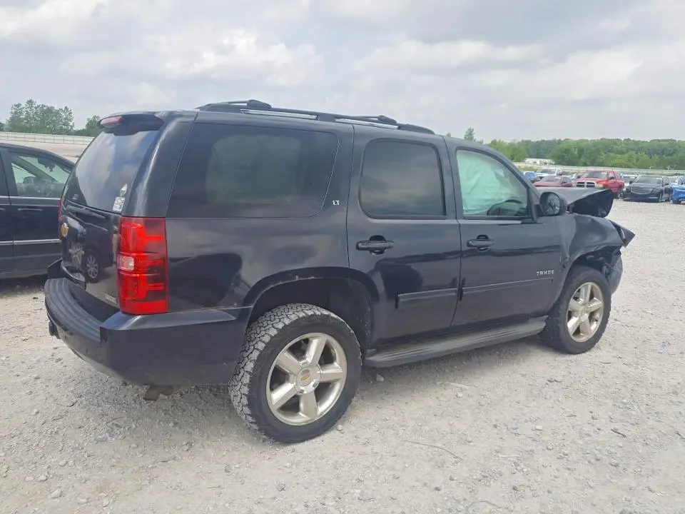 2011 CHEVROLET TAHOE K1500 LT  