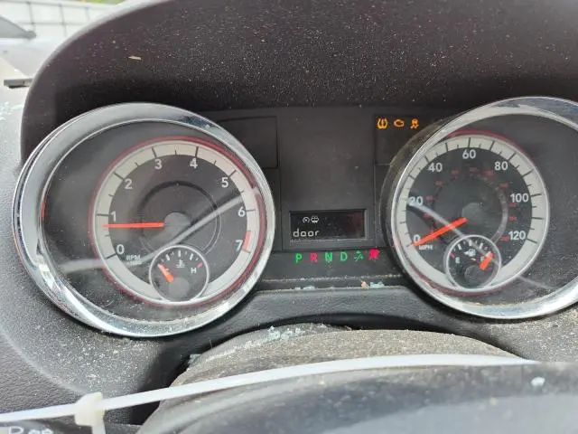 2014 DODGE GRAND CARAVAN SE  