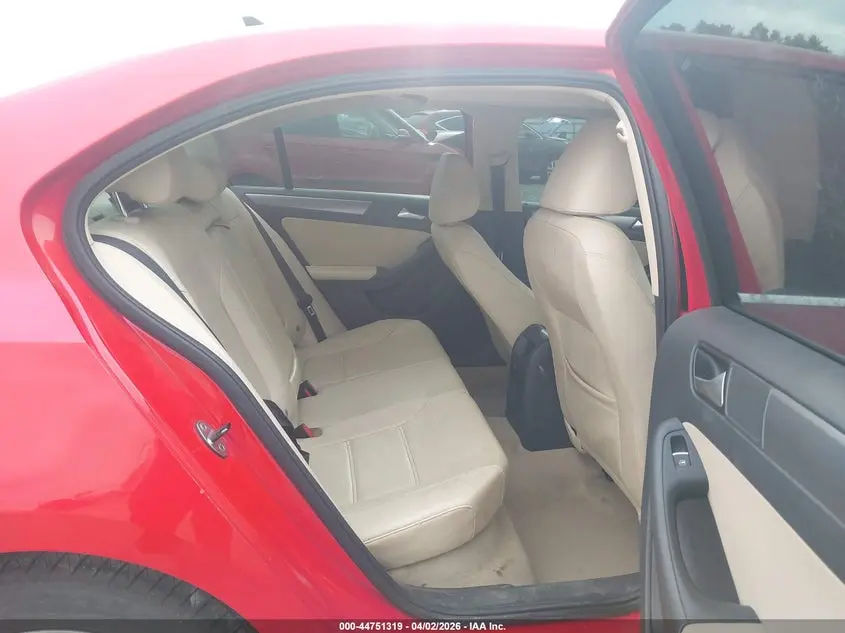 2014 VOLKSWAGEN JETTA 2.0L TDI