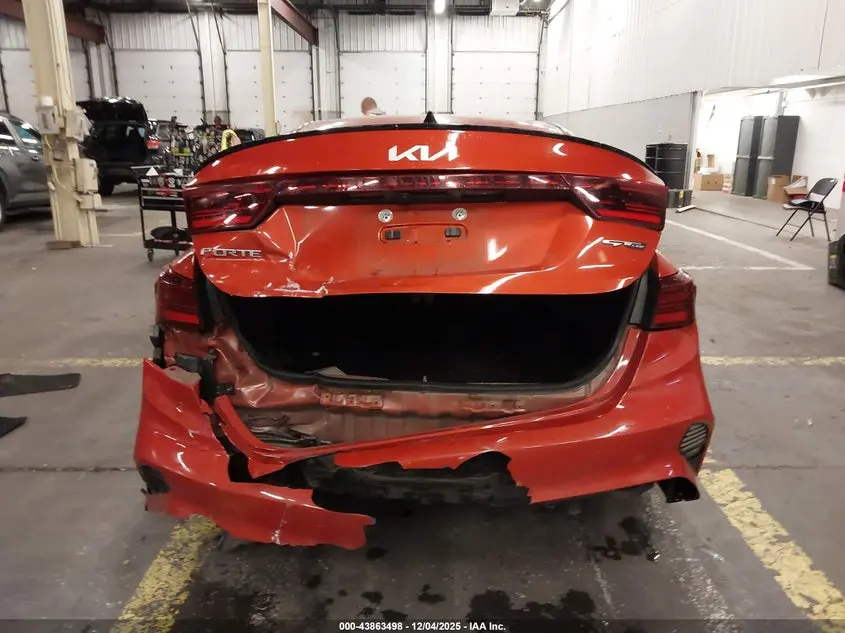 2022 KIA FORTE GT-LINE