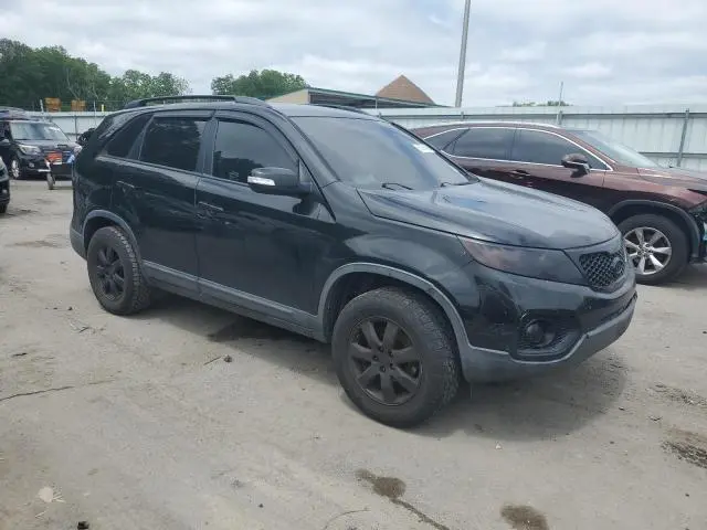 2011 KIA SORENTO BASE  