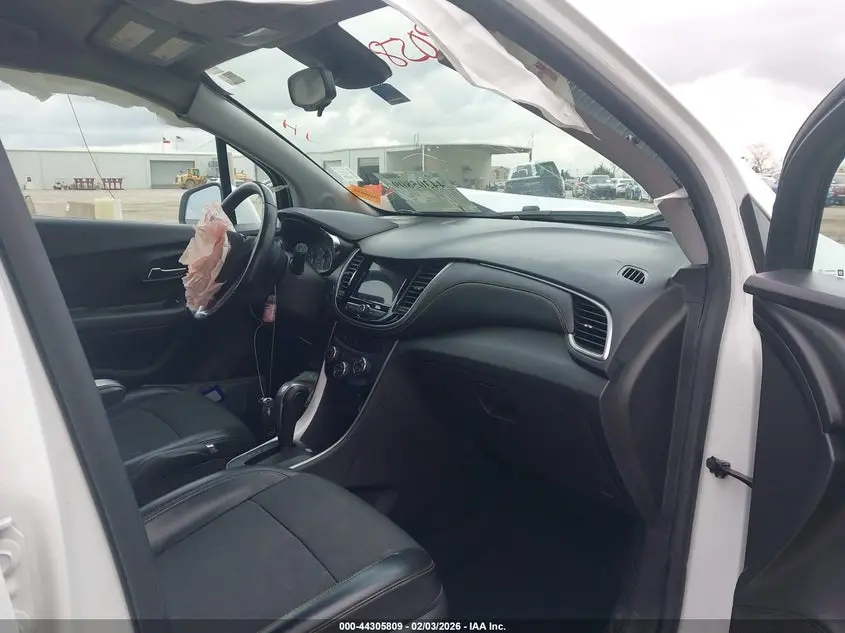 2019 CHEVROLET TRAX LT