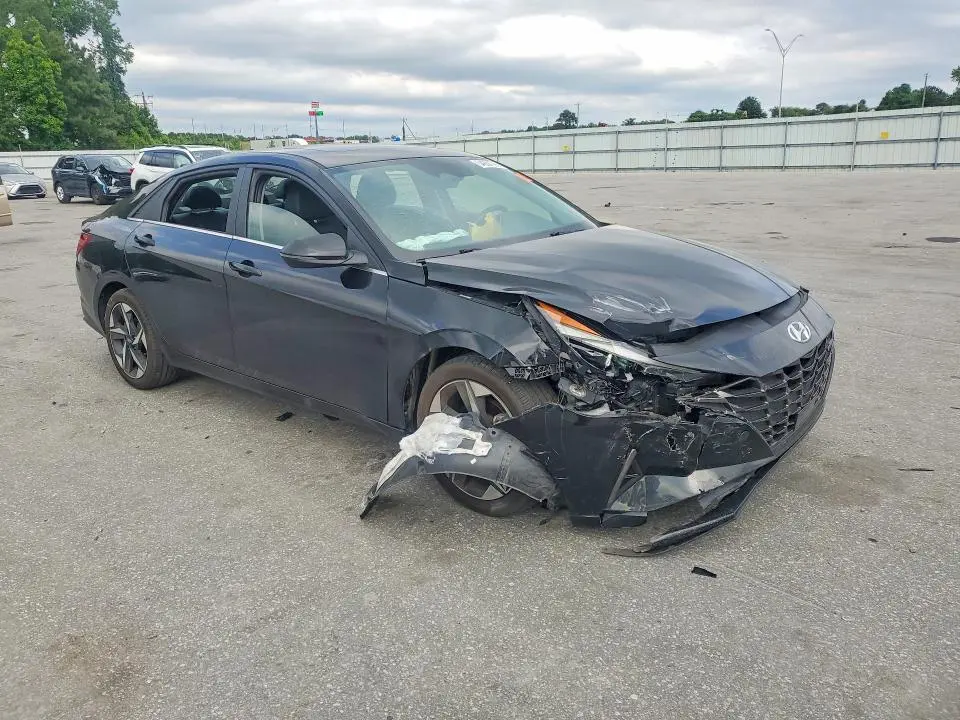 2022 HYUNDAI ELANTRA LIMITED  