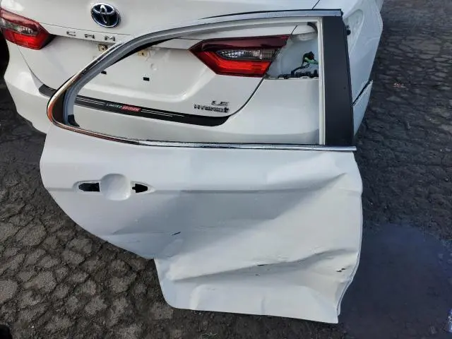 2022 TOYOTA CAMRY LE  