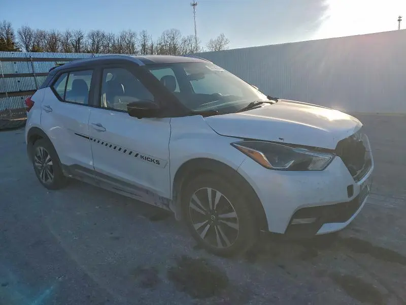 2019 NISSAN KICKS S  