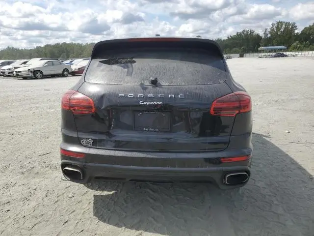 2016 PORSCHE CAYENNE   