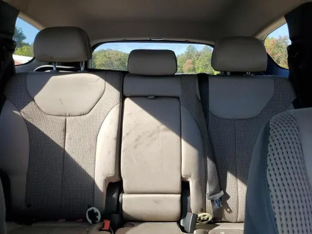 2019 HYUNDAI SANTA FE SE  