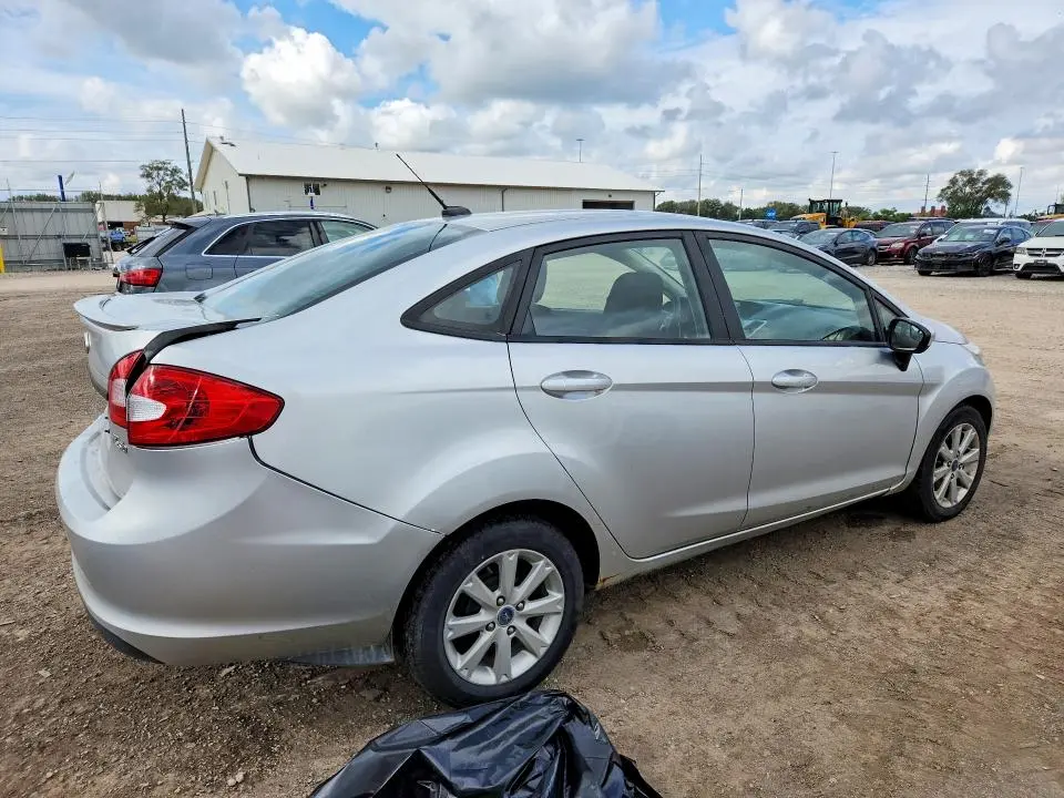 2012 FORD FIESTA SE  