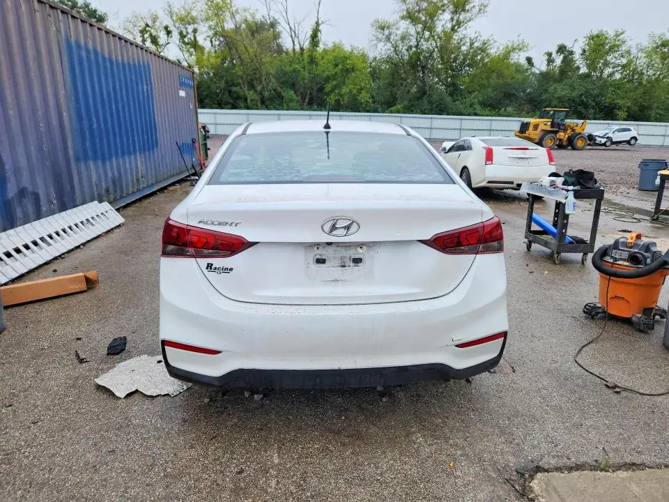2019 HYUNDAI ACCENT SE  