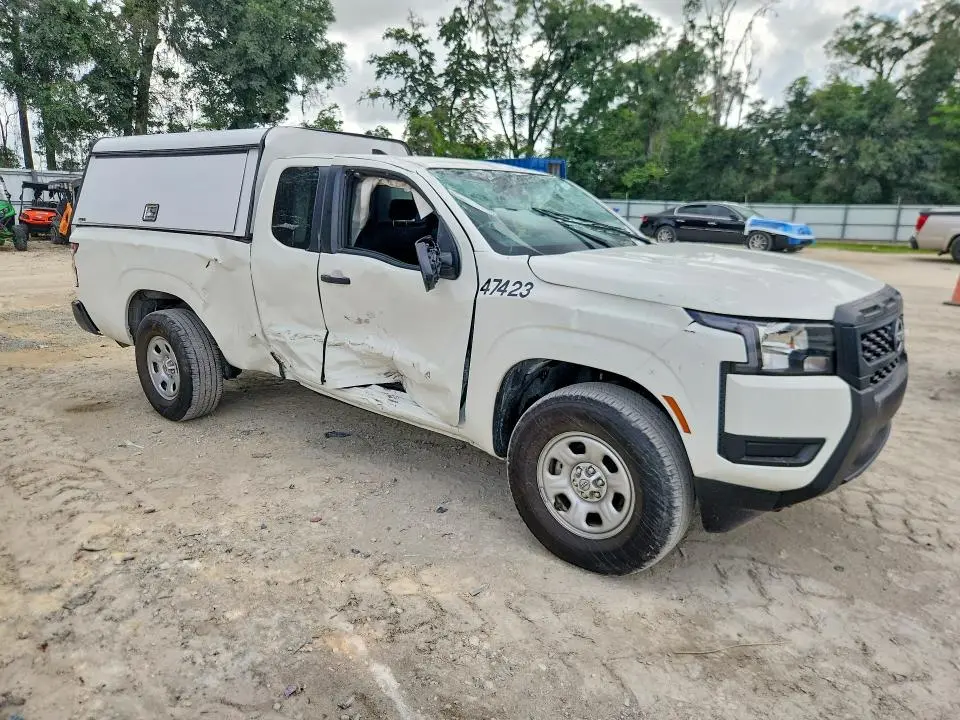 2025 NISSAN FRONTIER S  
