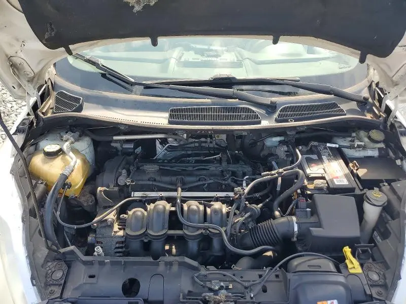 2013 FORD FIESTA SE  