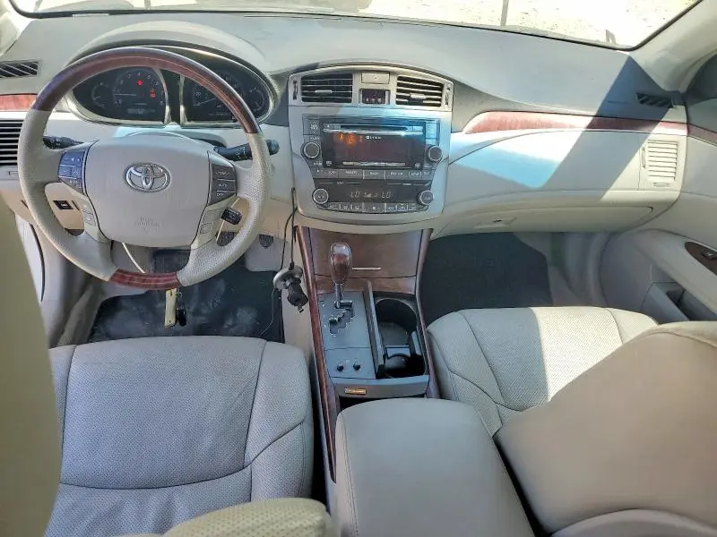 2011 TOYOTA AVALON LIMITED  