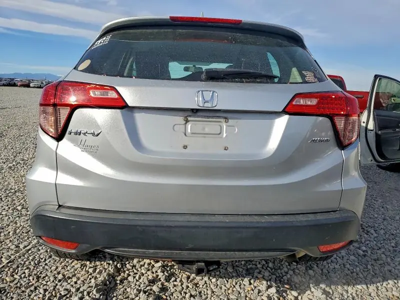 2016 HONDA HR-V LX  