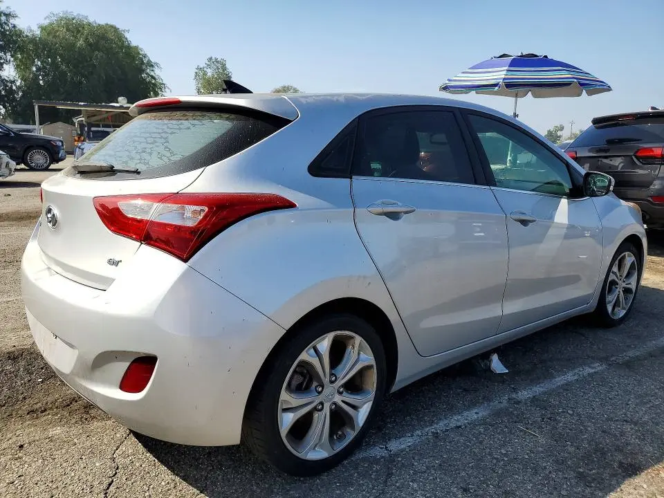 2013 HYUNDAI ELANTRA GT BASE  