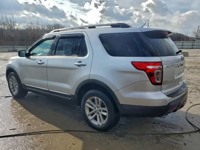 2013 FORD EXPLORER XLT  