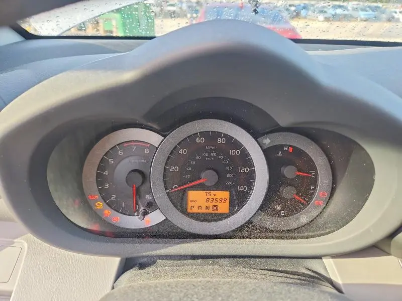 2010 TOYOTA RAV4 BASE  