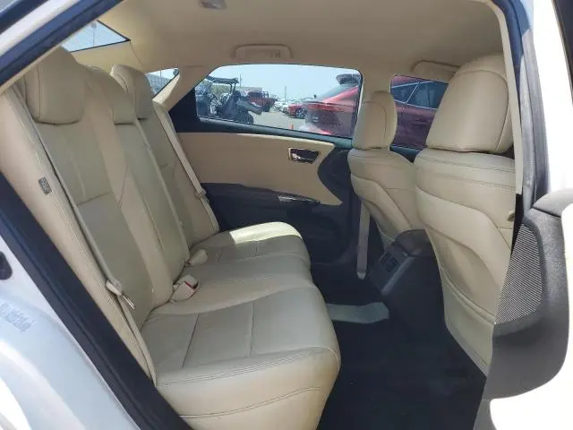 2015 TOYOTA AVALON XLE  