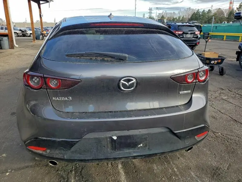 2021 MAZDA 3 PREMIUM  