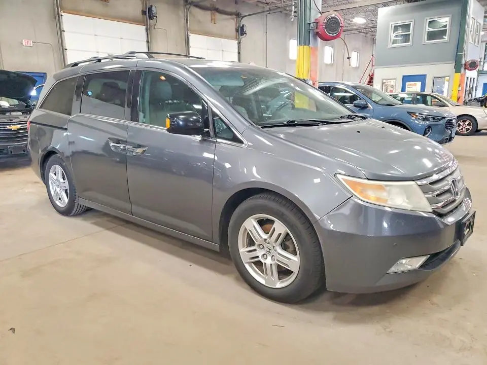 2011 HONDA ODYSSEY TOURING  