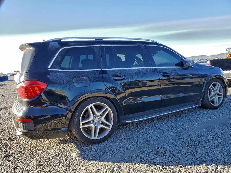 2015 MERCEDES-BENZ GL 550 4MATIC  