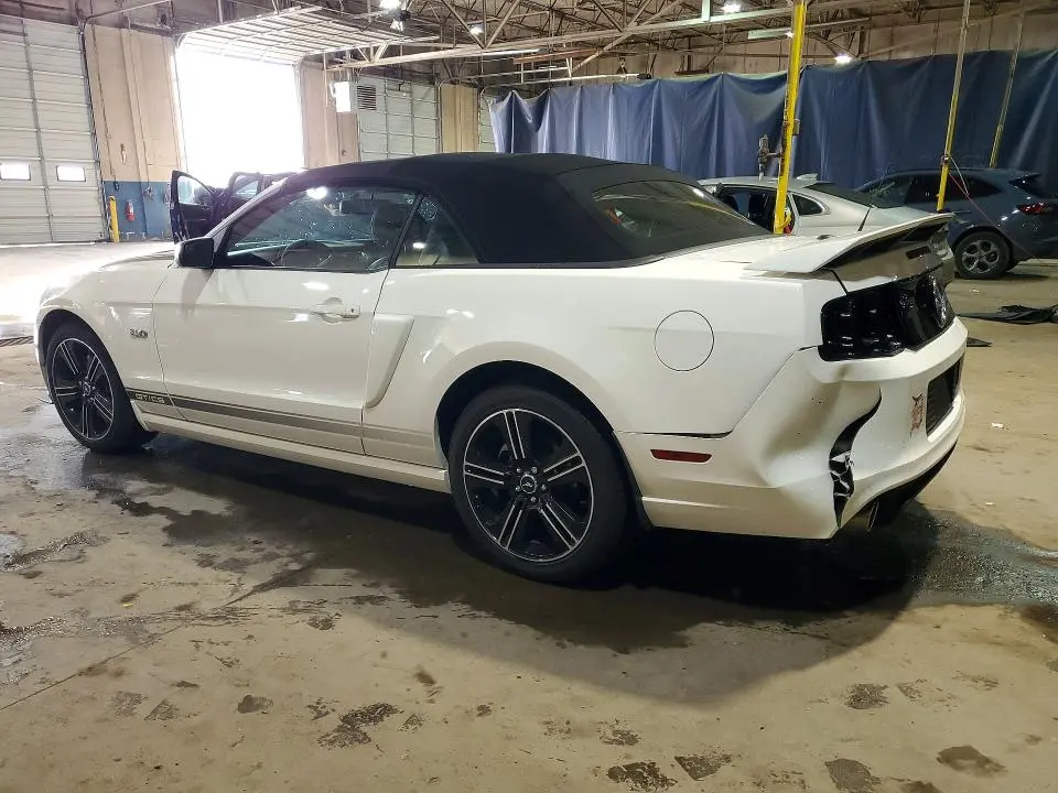 2013 FORD MUSTANG GT  