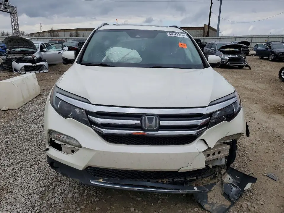 2018 HONDA PILOT TOURING  