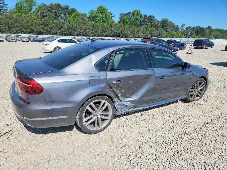 2018 VOLKSWAGEN PASSAT S  