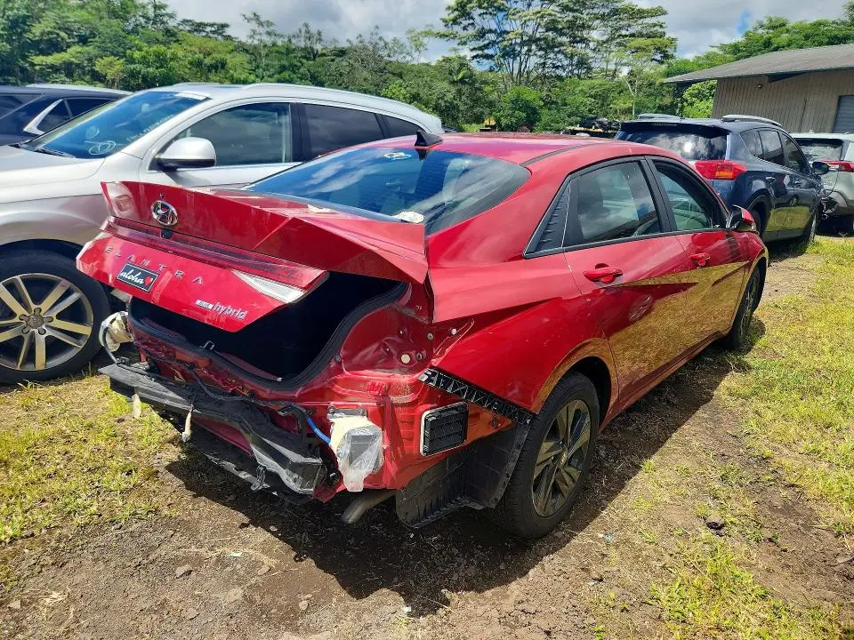 2023 HYUNDAI ELANTRA BLUE  