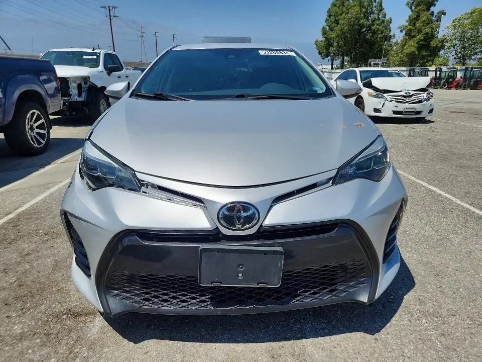 2018 TOYOTA COROLLA SE  