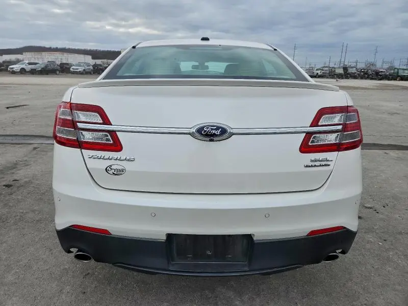 2016 FORD TAURUS SEL  