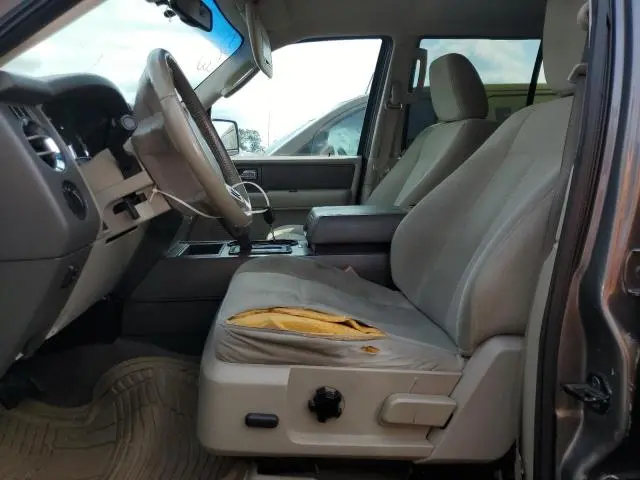 2011 FORD EXPEDITION XLT  