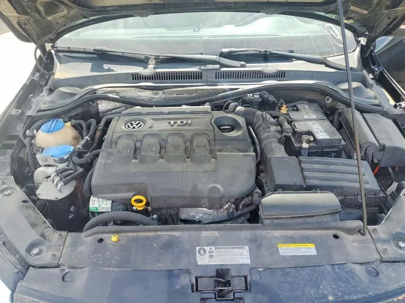 2015 VOLKSWAGEN JETTA TDI  