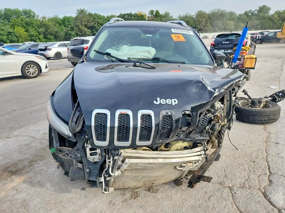 2017 JEEP CHEROKEE LATITUDE  