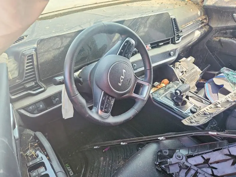 2024 KIA SPORTAGE X-LINE  