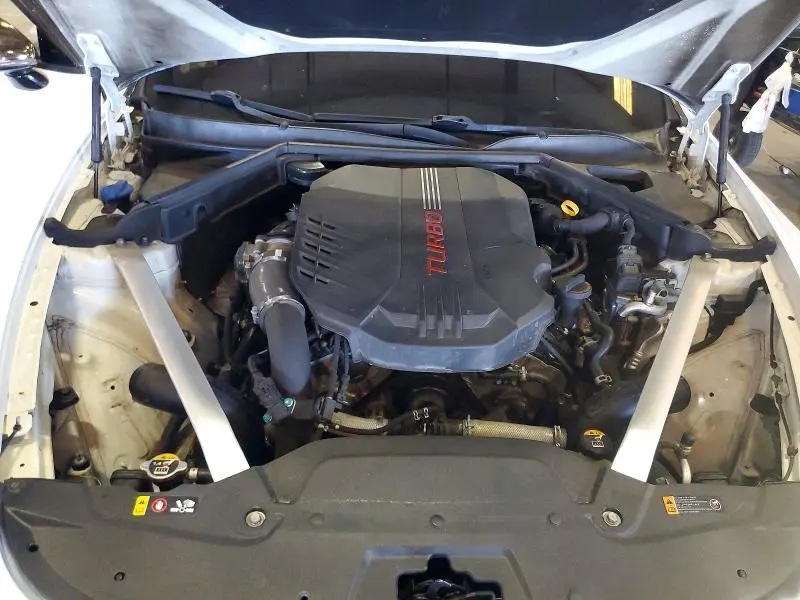 2018 KIA STINGER GT2  