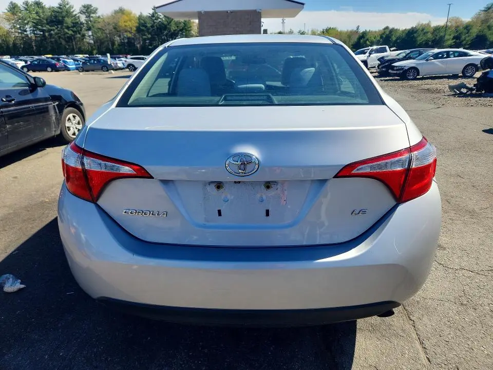 2015 TOYOTA COROLLA LE  